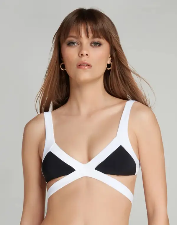 Mazzy Bikini Top Black | Agent Provocateur